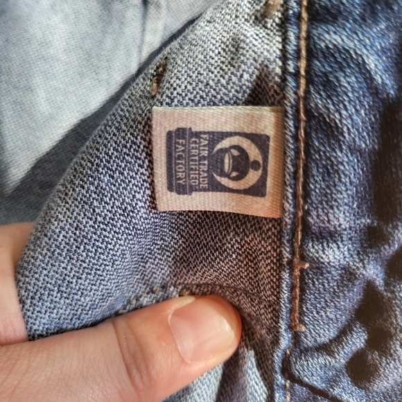 Universal Thread Wide-Leg Blue Denim Jeans - Picture 6 of 6